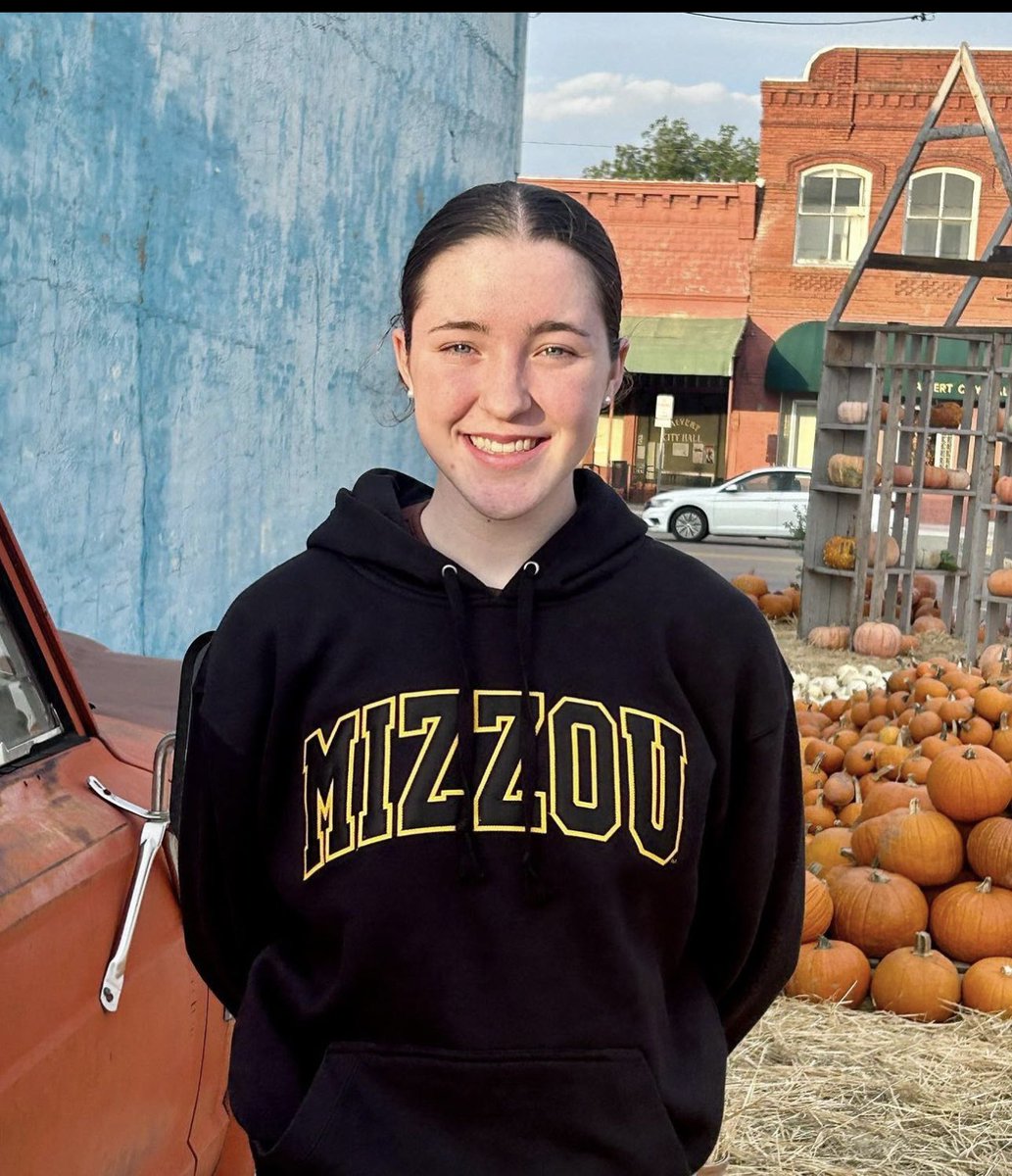 Heritage Volleyball tweet media