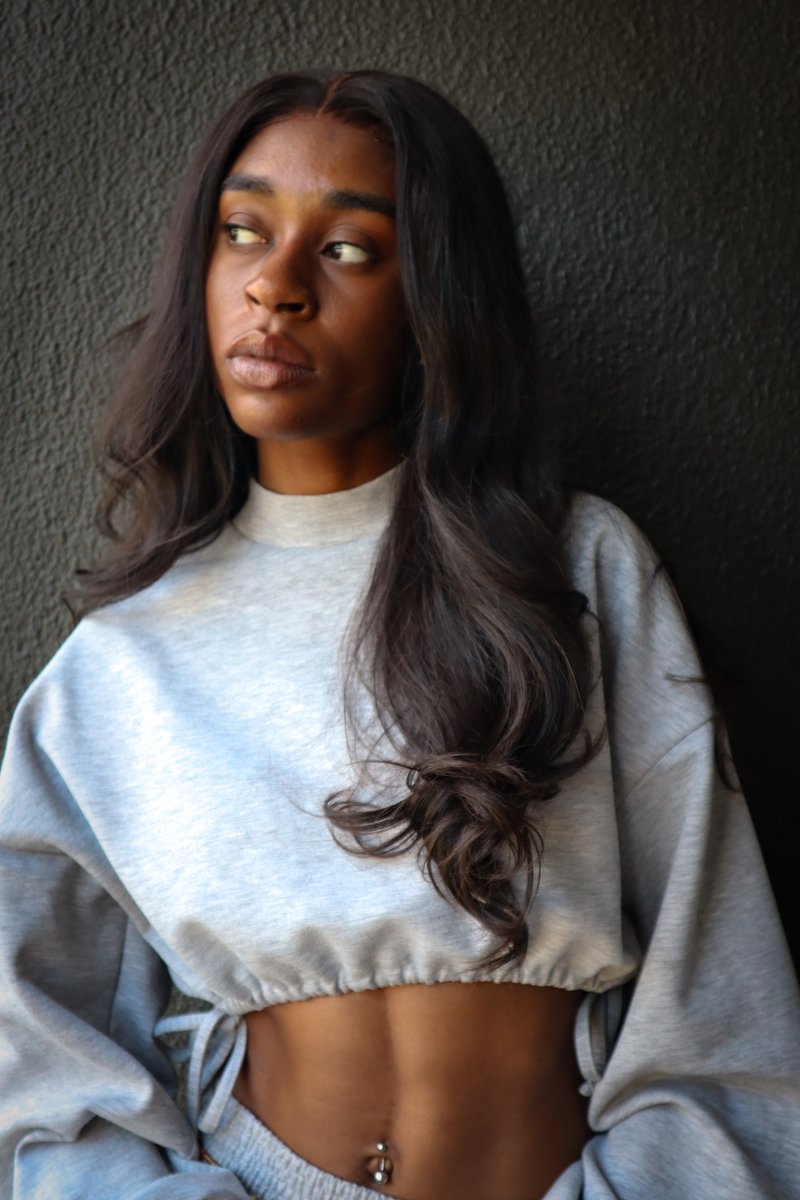 B_unbeweaveable's tweet photo. Raw Indian wavy hair is an absolute must-have for those seeking natural, versatile, and high-quality hair extensions. Here are 2 reasons why:

Authenticity: Raw Indian wavy hair is sourced directly from Indian temples, where it's voluntarily donated by individuals as part of a sa https://t.co/6KD8ycjzVj