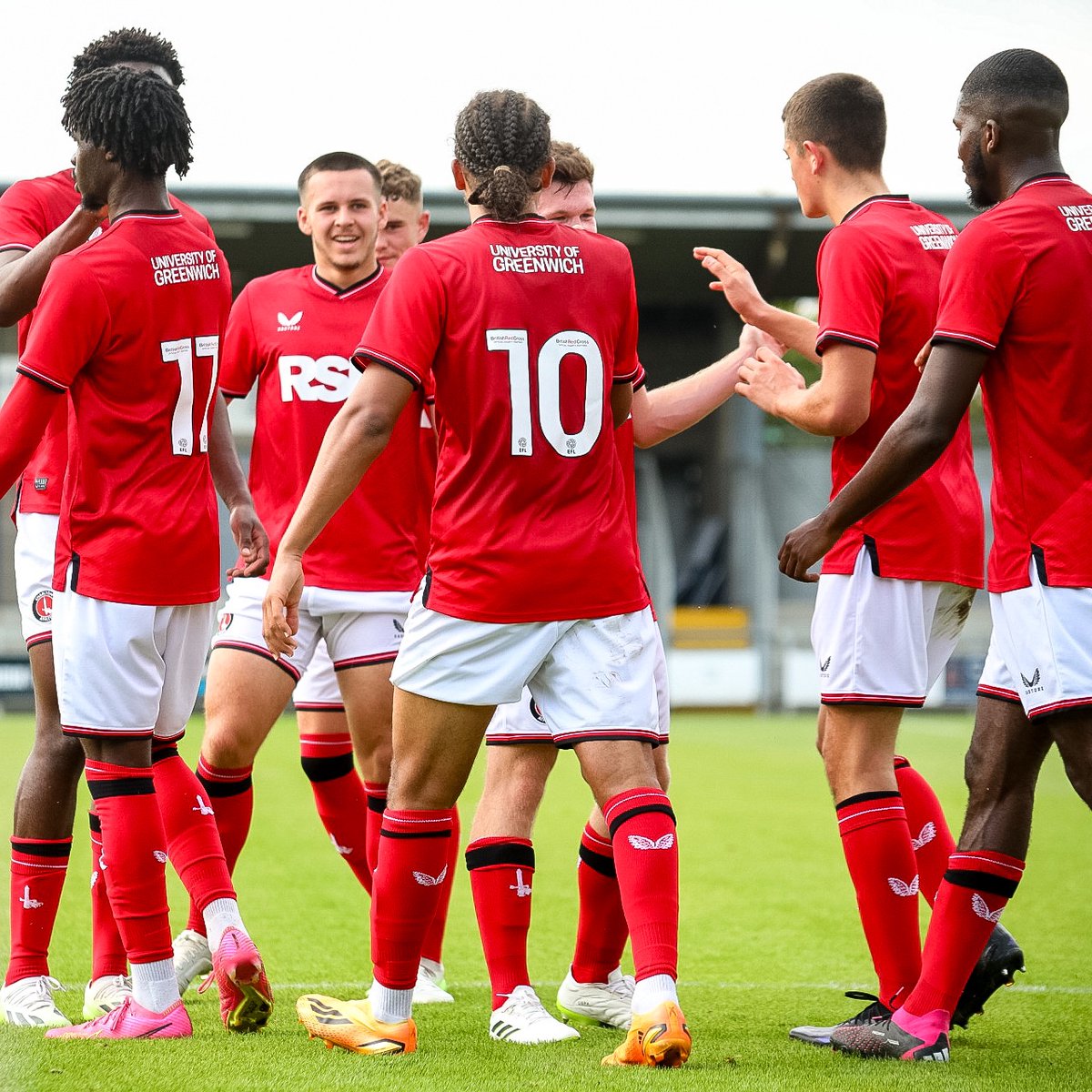 CharltonAcademy's tweet photo. ⏸️ FULL-TIME | Charlton U21s 4 Bristol City U21s 2

An impressive win for our young Addicks! 🙌

Read our on-the-whistle match report: https://t.co/H33Y5LoTjy 🗞️

#cafc https://t.co/Hq9IuFYjUM