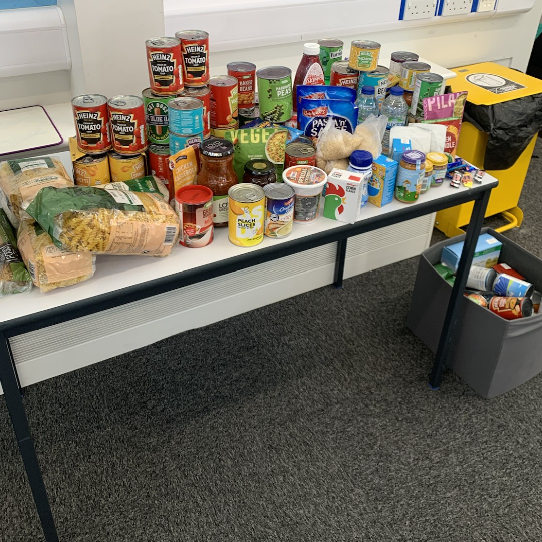 ExpLearningHub's tweet image. Our younger  students have generously collected for the Harvest Festival.  These items will be donated to The Brick.

Great work guys, and a big Expanse thank you to those who have donated to a very good cause
