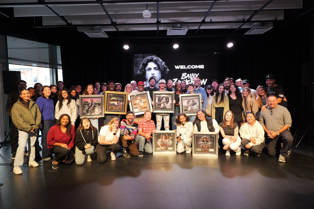 Congratulations to @baileyzimmerman plaques from his team at @WarnerCanada singles Rock and a Hard Place(5xPlat), Fall In Love(3xPlat), Religiously(Plat), Where It Ends(Plat), Get to Gettin' Gone(Gold), and albums Religiously, The Album (Plat), and Leave The Light On (EP)(Plat)
