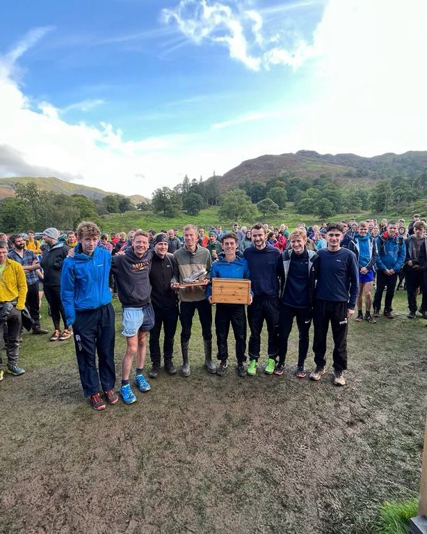 A very successful day yesterday for Ambleside at the Hodgson Brothers Mountain Relay! 🥇 Mens 🥈 Ladies 🥈 Vets It’s been 30 years since the men have taken the win at this historic race, 🤞 we don’t have to wait another 30!