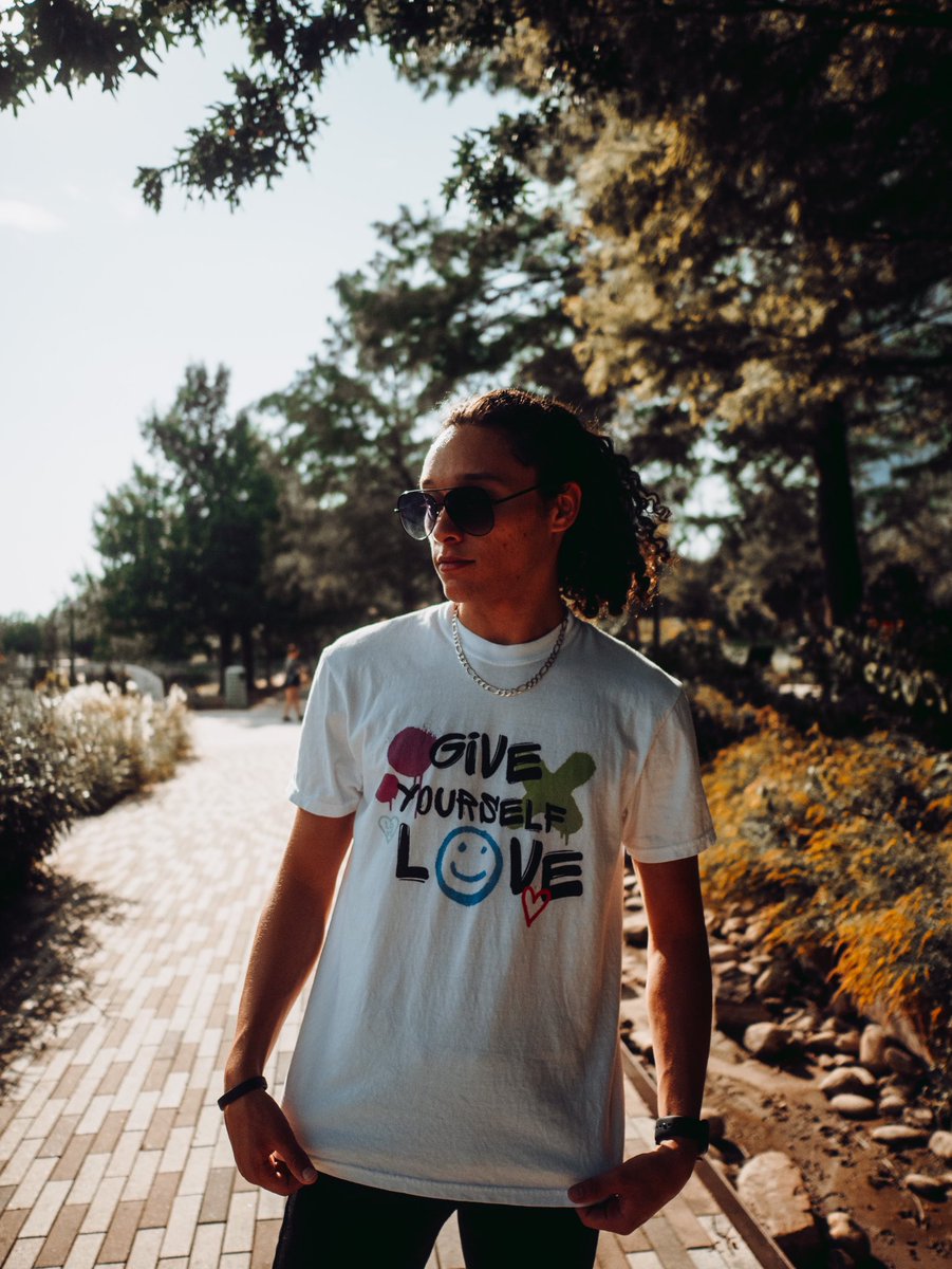 TruColours20's tweet photo. Give yourself love and everything else falls in line.🌎❤️ https://t.co/0yMjdBqXrg