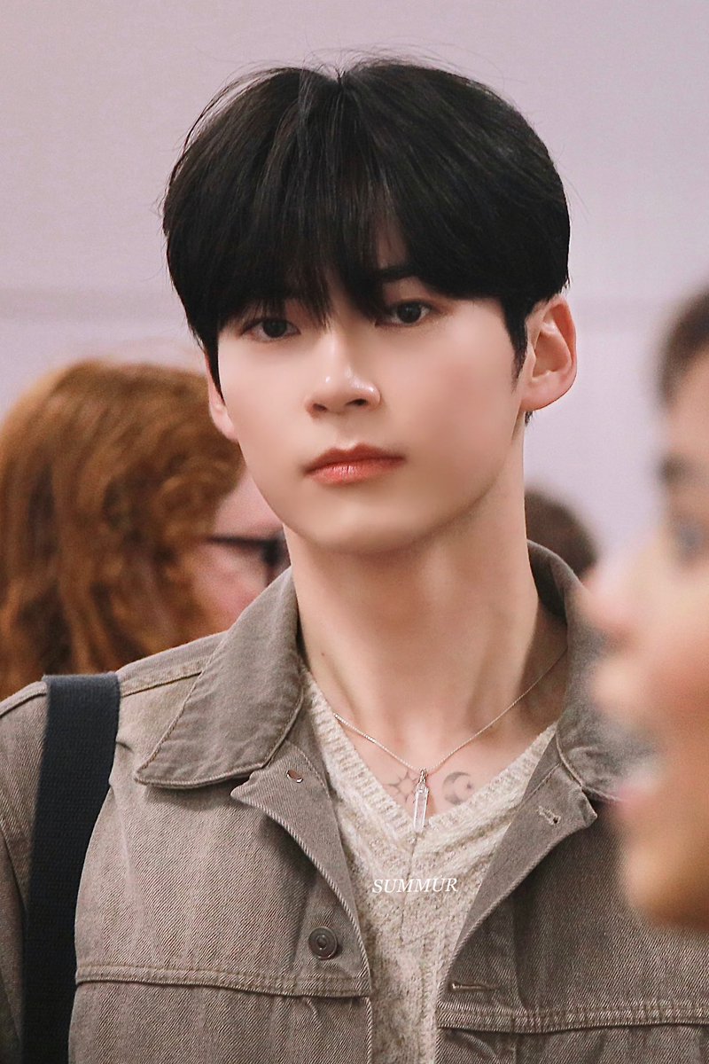 beeeeena0613's tweet photo. 231002 GMP 🛫

©summer0106_
#성한빈 #SUNGHANBIN #成韓彬 #ソンハンビン #ZEROBASEONE #ZB1 https://t.co/ryvoxLZa5P