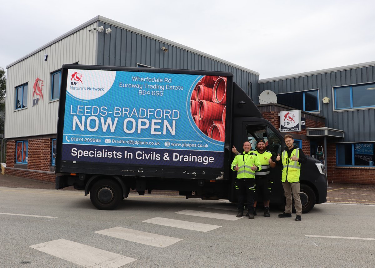 WE ARE OPEN! 
Have you seen our Digi-van ad touring Bradford today? 
They even came to say hello to our JDP Leeds-Bradford Team today. What do you think?
Visit us in-branch for special launch-week offers! 
#Leeds #bradford #JDpipes #DYKA #civils #drainage #trade