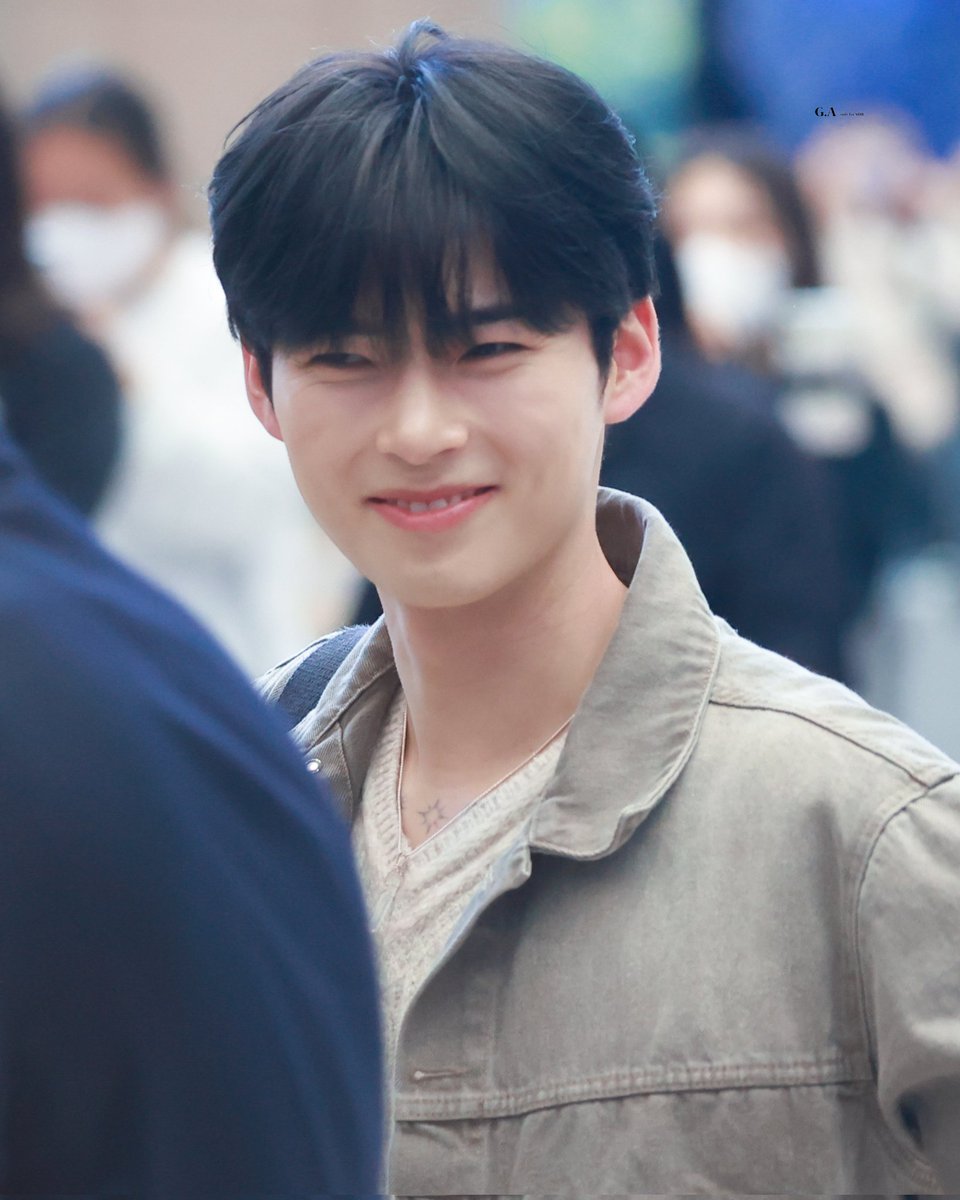 beeeeena0613's tweet photo. 231002 GMP 🛫

©gammza_allin
#성한빈 #SUNGHANBIN #成韓彬 #ソンハンビン #ZEROBASEONE #ZB1 https://t.co/2fNAwCi51z