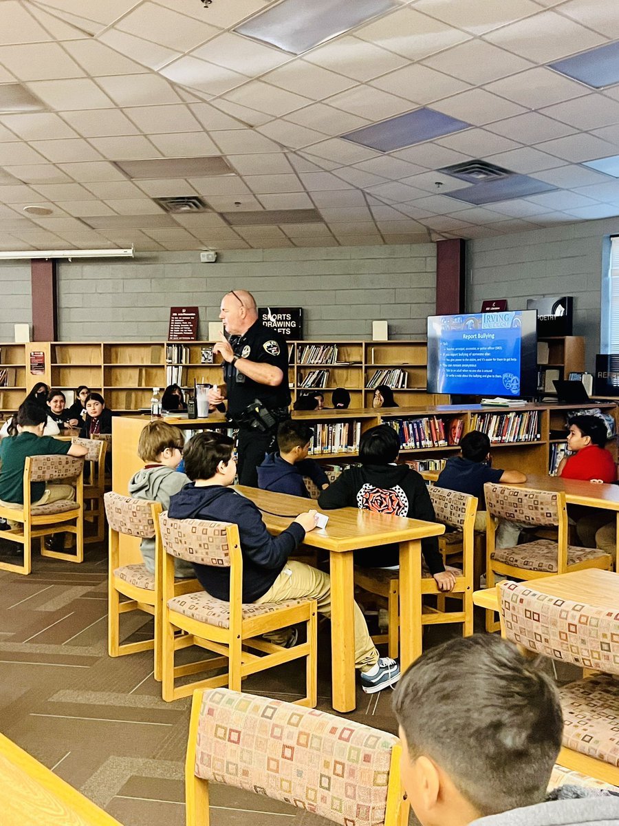 Austin’s very own, SRO Officer Stump, is igniting a spark in our @Austin_Broncos as they commit to report Bullying! Stand up for Bullying and do NOT be a Victim!