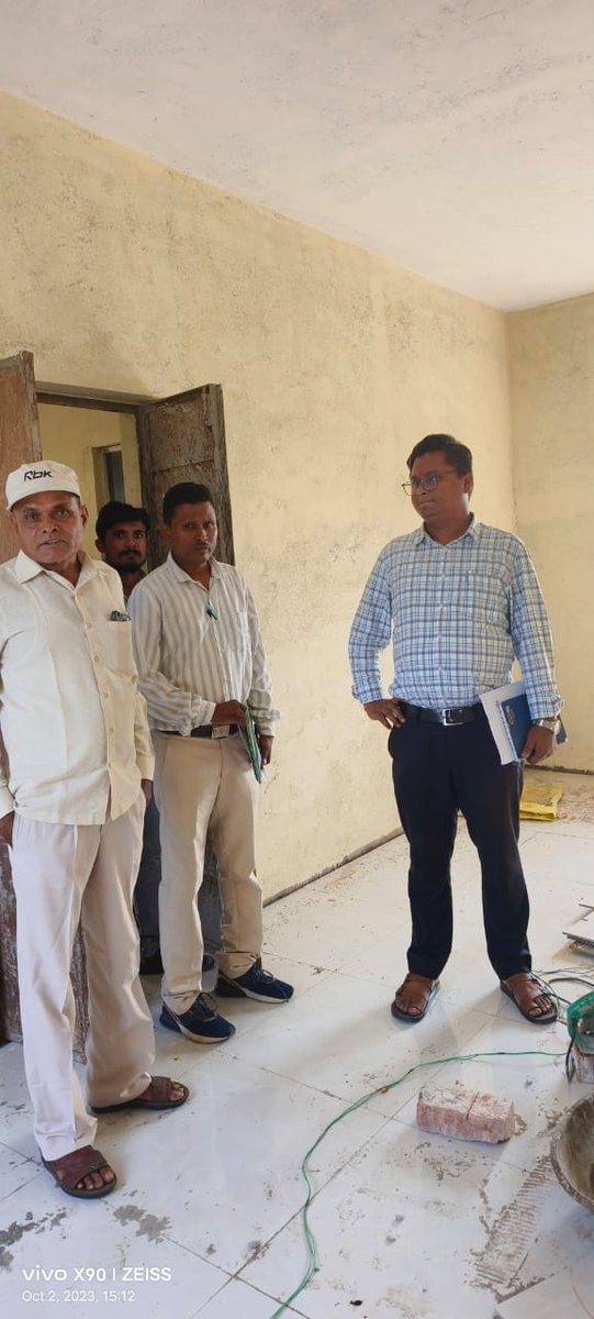 Discussed various agendas of development in Gram Sabha of village Dhola khakhara. Directed for the early completion of Panchayat building constructed under MGNREGA.