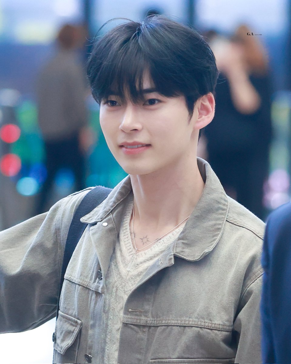 beeeeena0613's tweet photo. 231002 GMP 🛫

©gammza_allin
#성한빈 #SUNGHANBIN #成韓彬 #ソンハンビン #ZEROBASEONE #ZB1 https://t.co/mypGPp8lJx