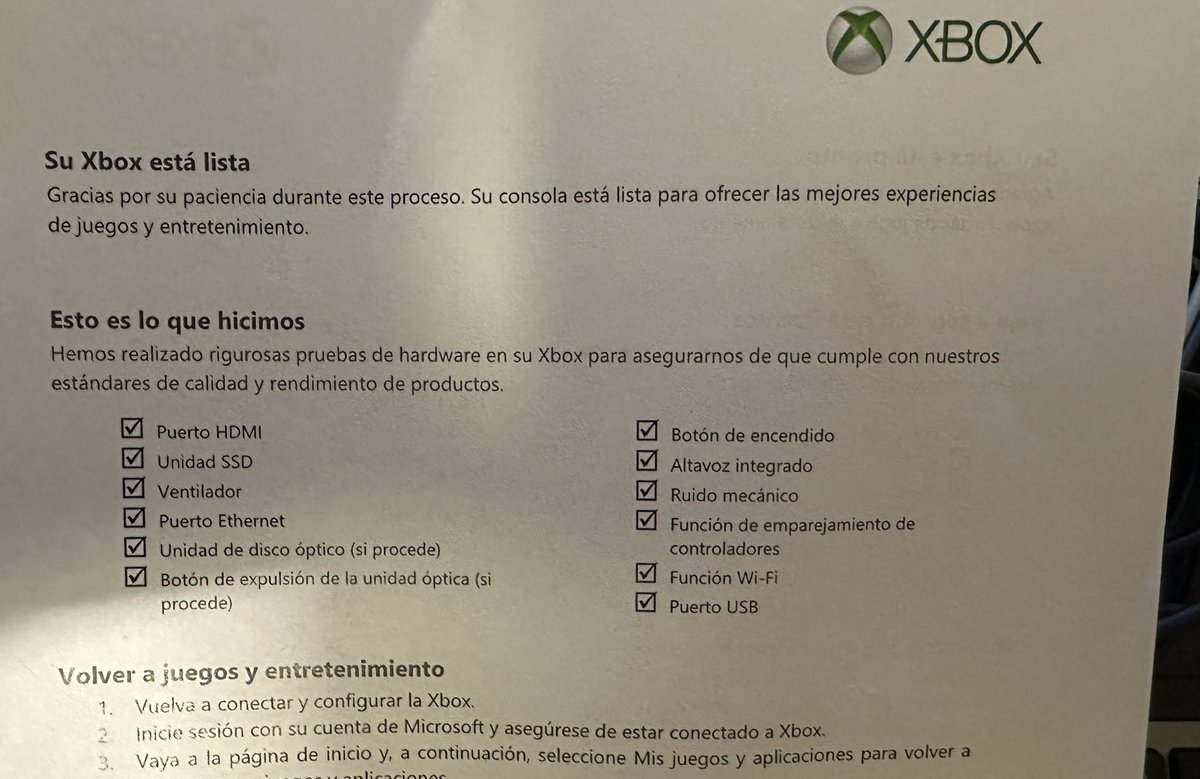 KiTo_696's tweet photo. Maravilloso lo de @Xbox_Spain se envía una xbox serie X porque deja de funcionar la red por cable.Llega de vuelta con el mismo problema y parece ser que han mirado todo menos… la conexión por cable. Gracias por otros 10 días sin consola https://t.co/yw4RTg0a8J