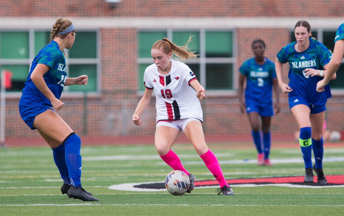 UIWWomensSoccer tweet picture