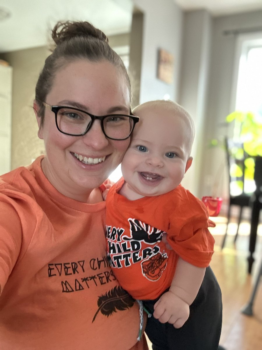 sjwallace06's tweet photo. @LaurentianSETAC An Indigenous leader often comes to our baby playgroup to share with us Kanyen’keha (Mohawk language) and this week we discussed what orange shirt day means to us. Never too young to share our recent history! #everychildmatters https://t.co/4Vy26yAaL1