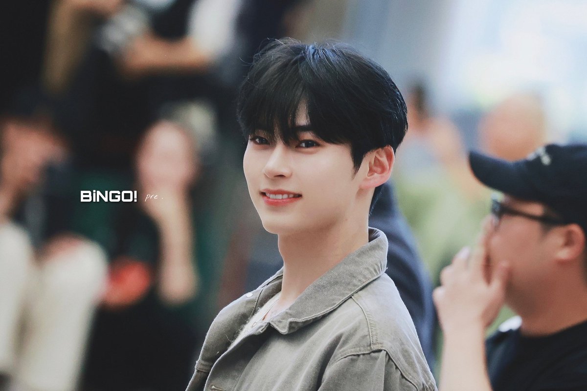 beeeeena0613's tweet photo. 231002 GMP 🛫

©bingo_shb
#성한빈 #SUNGHANBIN #成韓彬 #ソンハンビン #ZEROBASEONE #ZB1 https://t.co/YJ4B6lGlWw