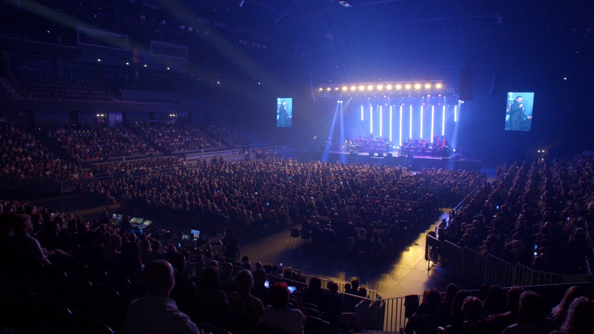 ilvolo's tweet photo. Cluj-Napoca, 30.9.23 🇷🇴
Next stop: 2.10 Oradea Arena, Oradea (RO)
Últimas entradas aquí: https://t.co/axVelH1rWc 

#ilvolo #liveinconcert https://t.co/RVEh9BMigX