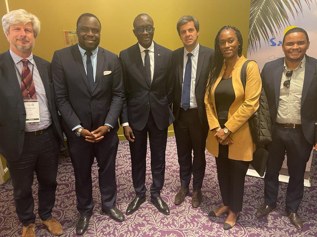 Denis J. DESCHAMPS tweet media