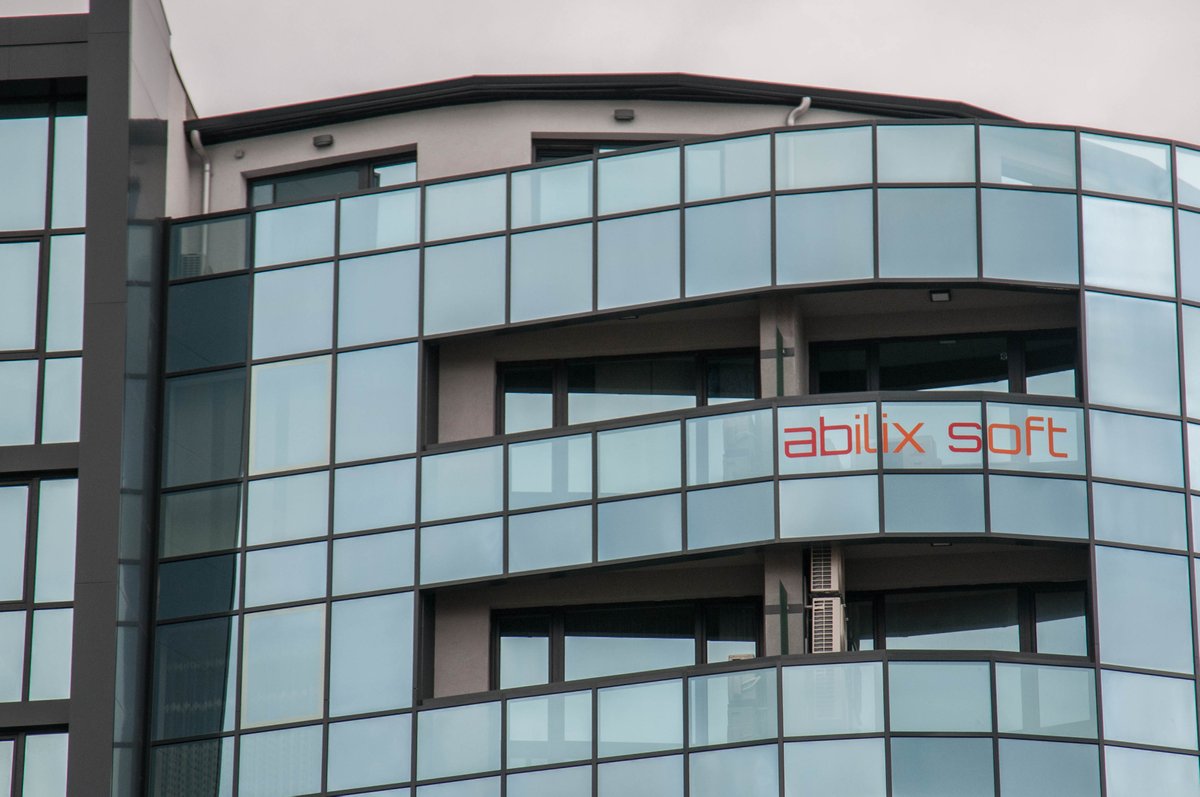Reeflexproject's tweet photo. Meet our Consortium Members: Abilix Soft, innovators in tailor-made server solutions. They're vital to our #REEFLEXProject, testing solutions in high-consumption environments like data centers. Welcome to our mission!๐ #reeflexproject #reeflexpartners https://t.co/0QhXrCbzcJ