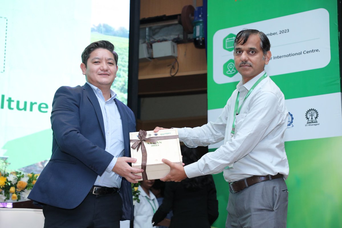 morupnam's tweet photo. Had an amazing time at ATMAN organized by technology innovation hubs of IITs.

Elated to see the young minds building the next wave of precision technology for Indian farmers.

#precisionfarming #agriculture
#farming #iffcokisan https://t.co/LolxSTHvc5