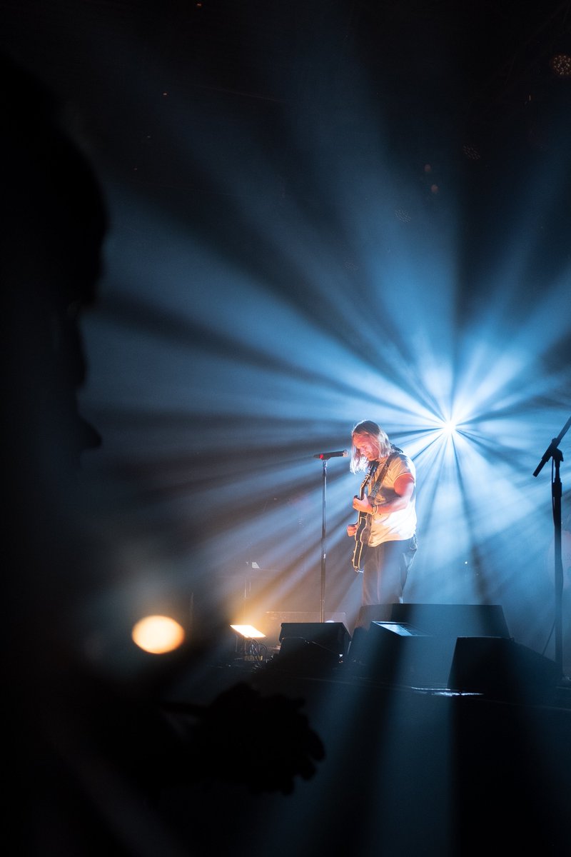 mtchllhrtly's tweet image. Legends.

Thank you for the music, the memories, and the moments that have shaped my life, faith, and future.
@switchfoot @jonforeman #switchfoot #concert #chattanooga
