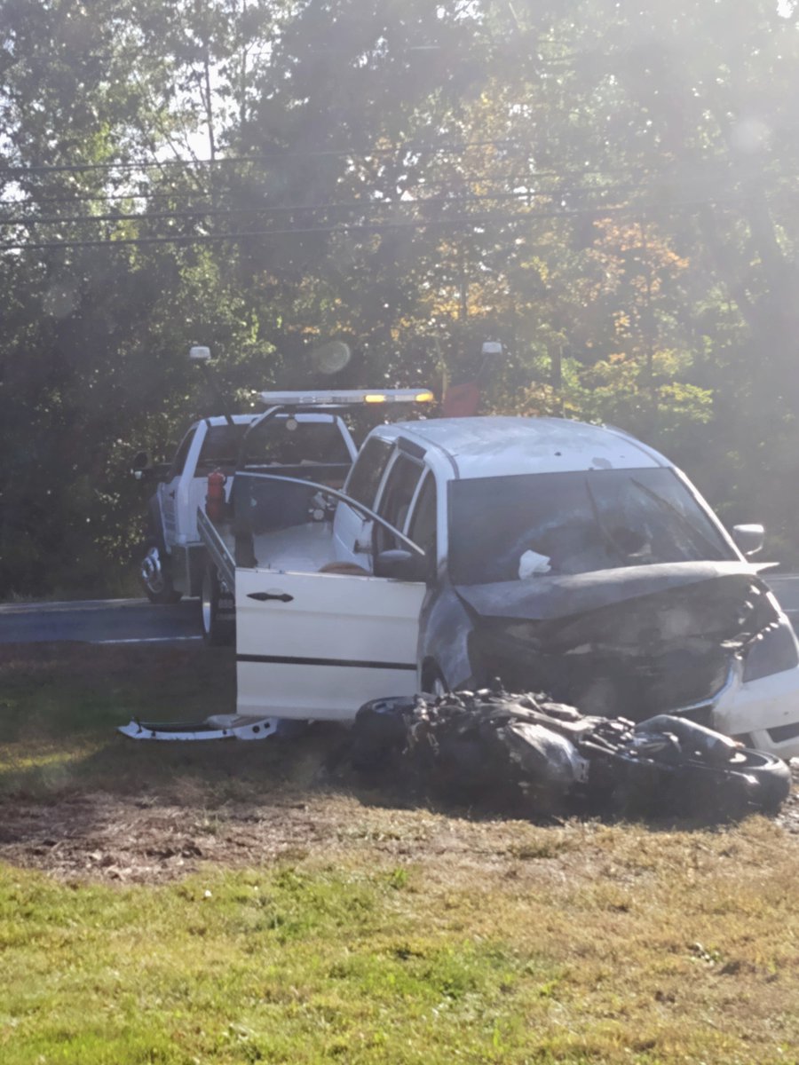 FreeUGCUpdates's tweet image. Hey guys sorry for being inactive I got into a car crash, I&apos;m safe I don&apos;t know about the other motorcyclist.