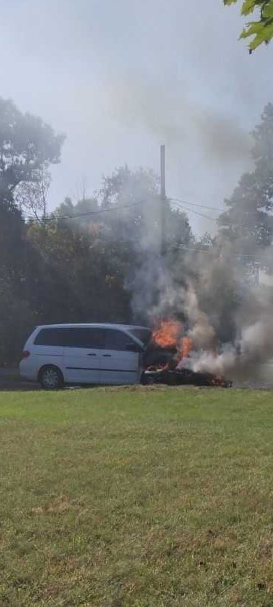 FreeUGCUpdates's tweet image. Hey guys sorry for being inactive I got into a car crash, I&apos;m safe I don&apos;t know about the other motorcyclist.