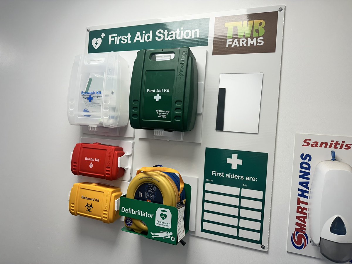 Clive Bailye tweet media