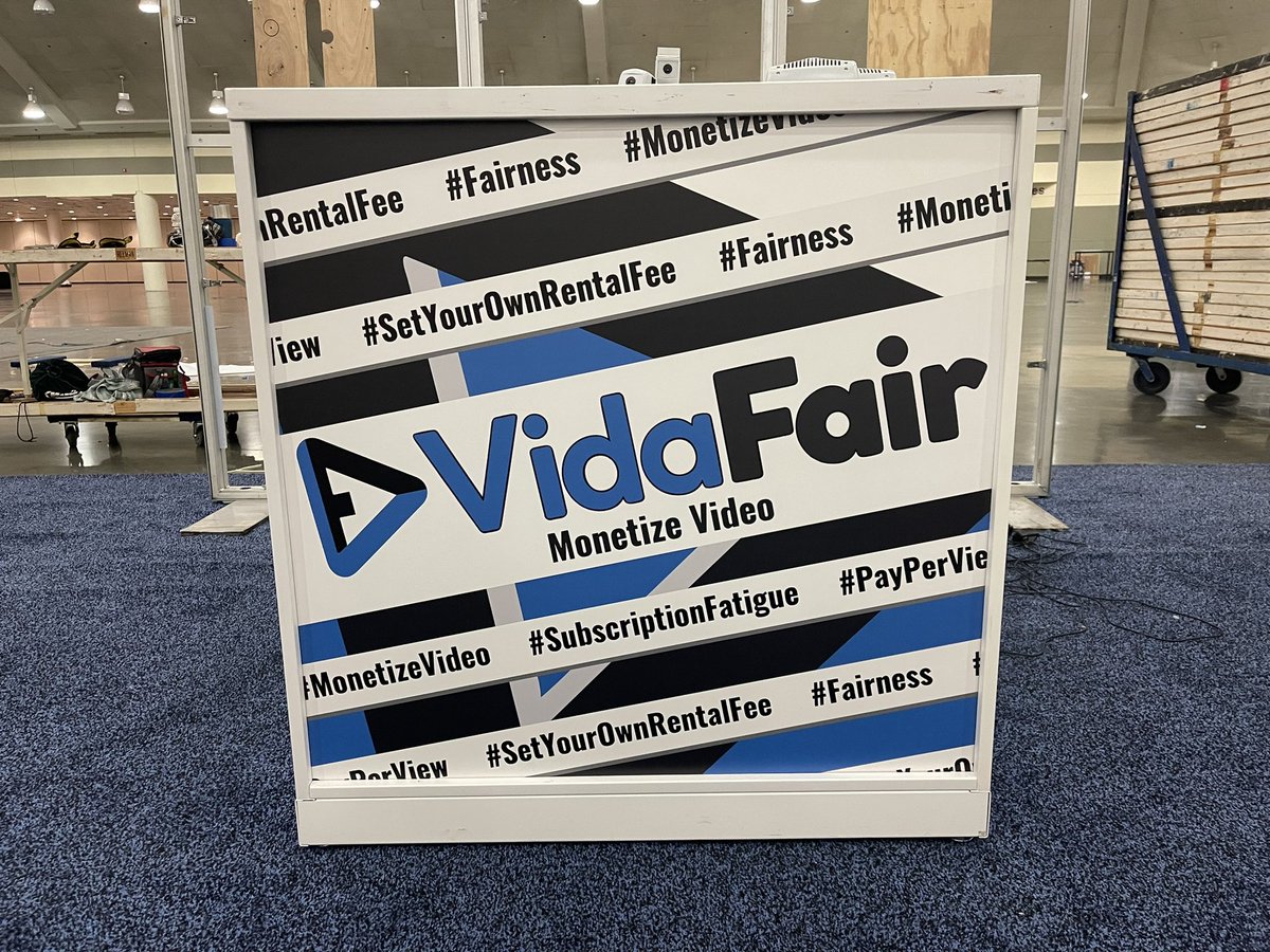 VidaFair's tweet image. Runaway success of the @VidCon trade show comes to an end. 
Major thanks to all the brilliant video content creators, aggregators, agents &amp;amp; staff who helped @VidaFair make it so. 
❤️❤️❤️
We’ll see you soon! 

#MonetizeVideo #NoSubscriptions #SubscriptionFatigue #VidaFair #TVOD