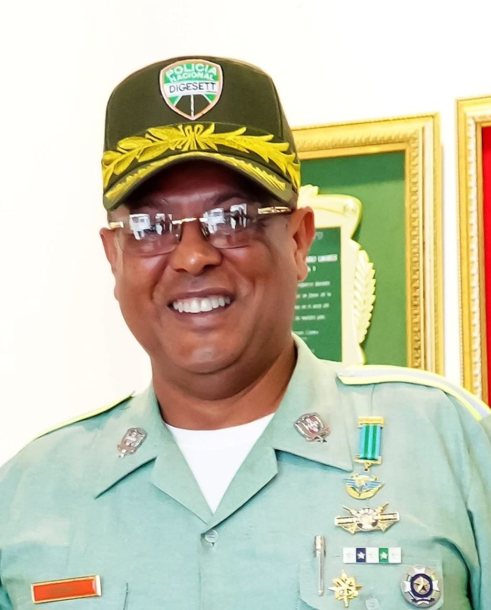 "Cada día es un nuevo comienzo. Trabaja con dedicación, enfoque y dignidad, manteniendo el respeto y la empatía con quienes te rodean. Feliz inicio de semana."

#ComprometidoConElTrabajoQueRealizamos.