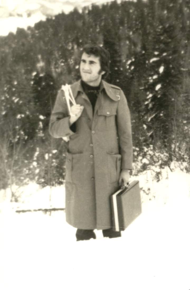 İdeal bir öğretmen.1974
Kastamonu Kürede bir dağ köyü .