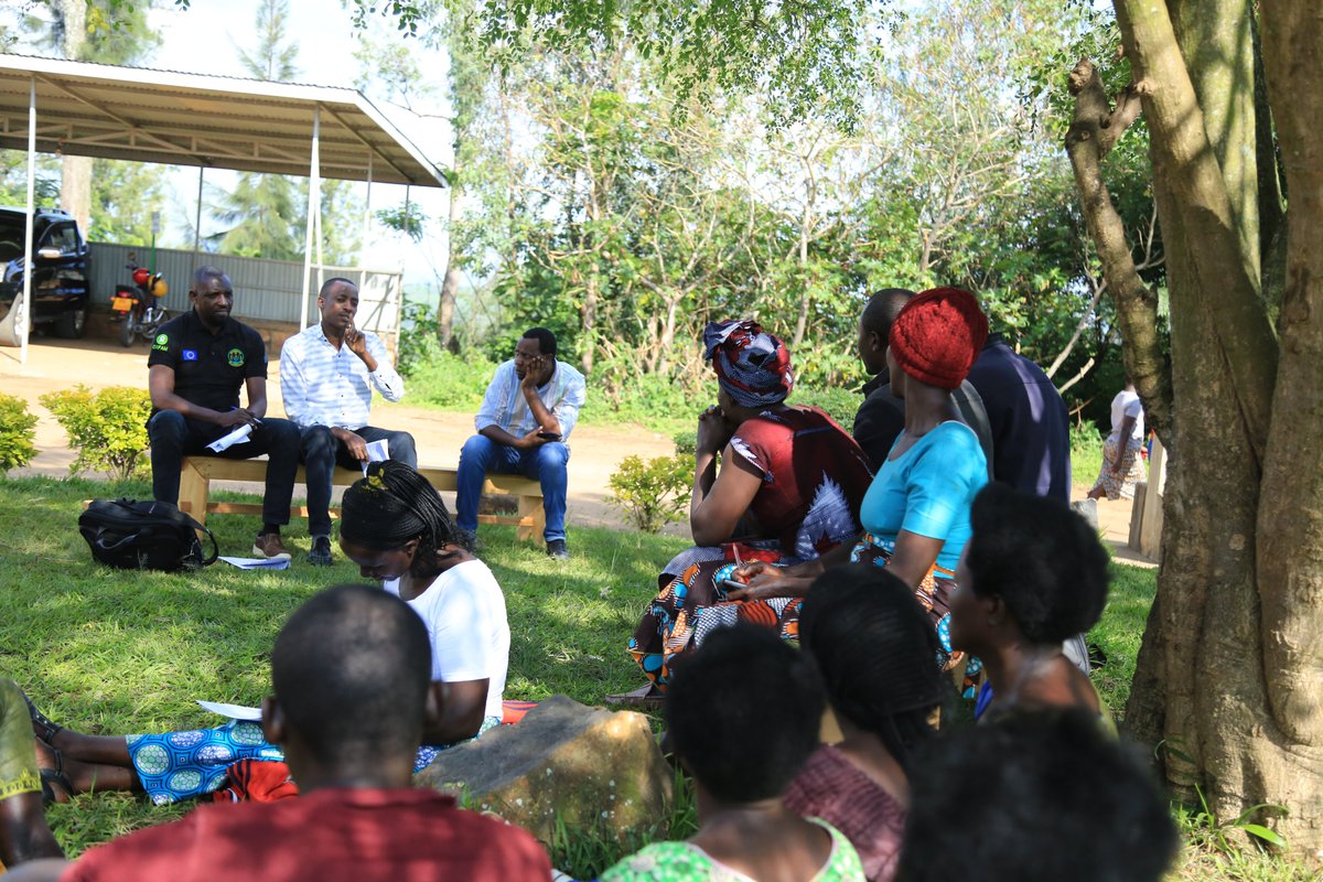 Oxfam In Rwanda (@oxfaminrwanda) on Twitter photo Financial literacy and discipline skills are critical pathways to set up alternative income generating projects. HVC project does that by imparting skills on entrepreneurship and saving culture! <a href="/EUinRW/">EU Delegation to Rwanda</a>🇪🇺 <a href="/RwandaFinance/">Ministry of Finance & Economic Planning</a> <a href="/OxfamIreland/">Oxfam Ireland</a> #unlockhorticulturepotential Financial literacy and discipline skills are critical pathways to set up alternative income generating projects. HVC project does that by imparting skills on entrepreneurship and saving culture! <a href="/EUinRW/">EU Delegation to Rwanda</a>🇪🇺 <a href="/RwandaFinance/">Ministry of Finance & Economic Planning</a> <a href="/OxfamIreland/">Oxfam Ireland</a> #unlockhorticulturepotential