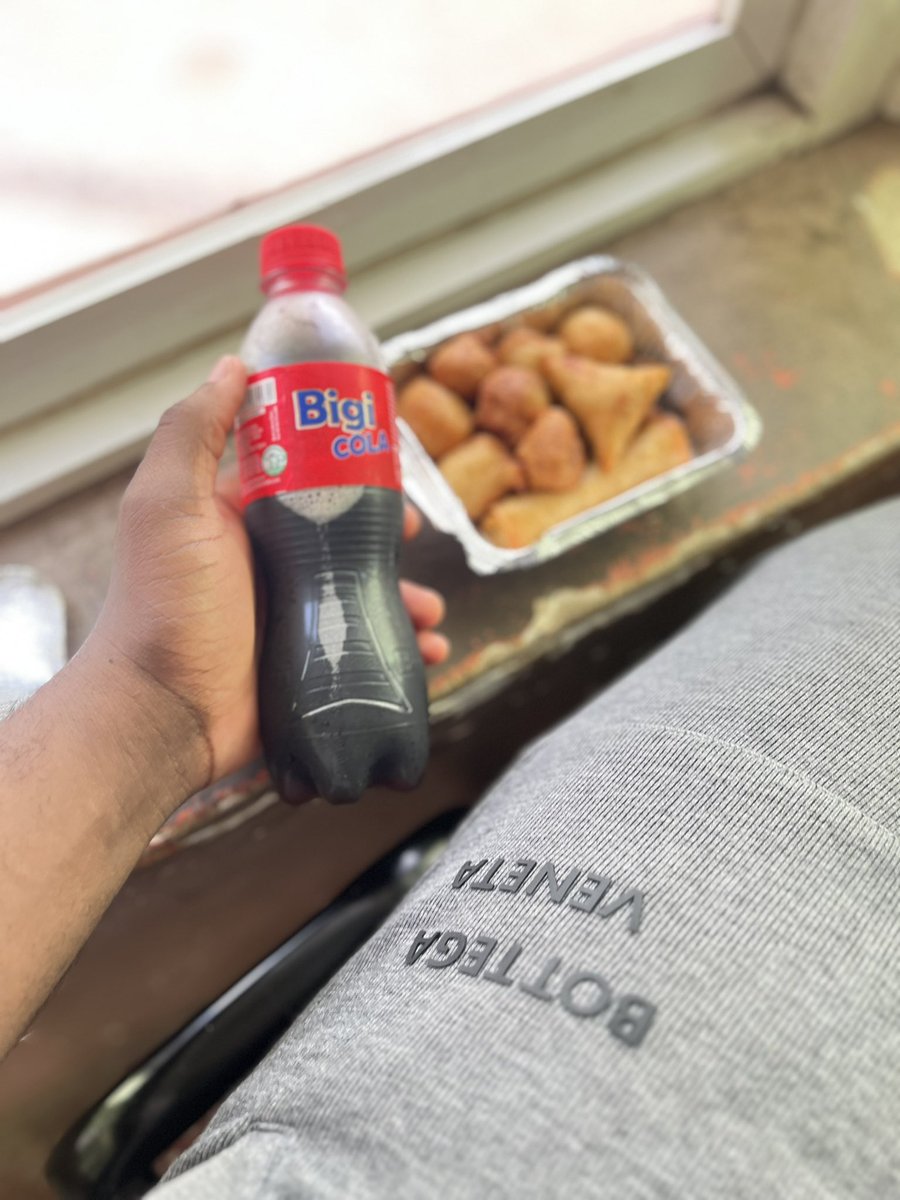 RealDreylo's tweet photo. What Bigi flavour and snack would you go for https://t.co/EU1fs8LjOO