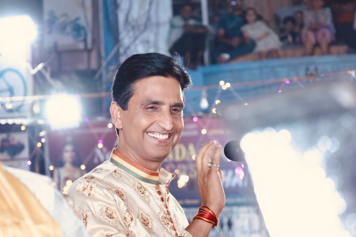 Dr Kumar Vishvas tweet media