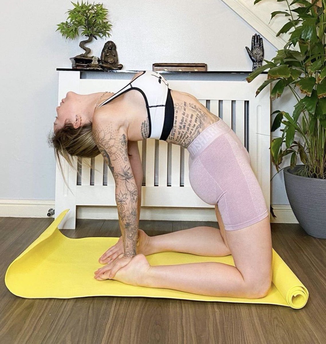 KissCoaching's tweet image. #Ustrasana #CamelPose #backbend #yoga #namaste 🙏🏼