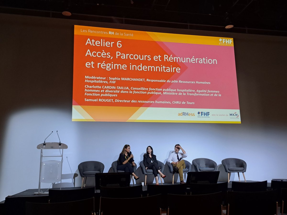 Pour clôturer cette première journée de la #RRH2023, un atelier autour des parcours et de la rémunération dans la fonction publique hospitalière autour de @ccardintaillia conseillère de @StanGuerini et Samuel Rouget DRH @CHRU_Tours, atelier modéré par @SMarchandet