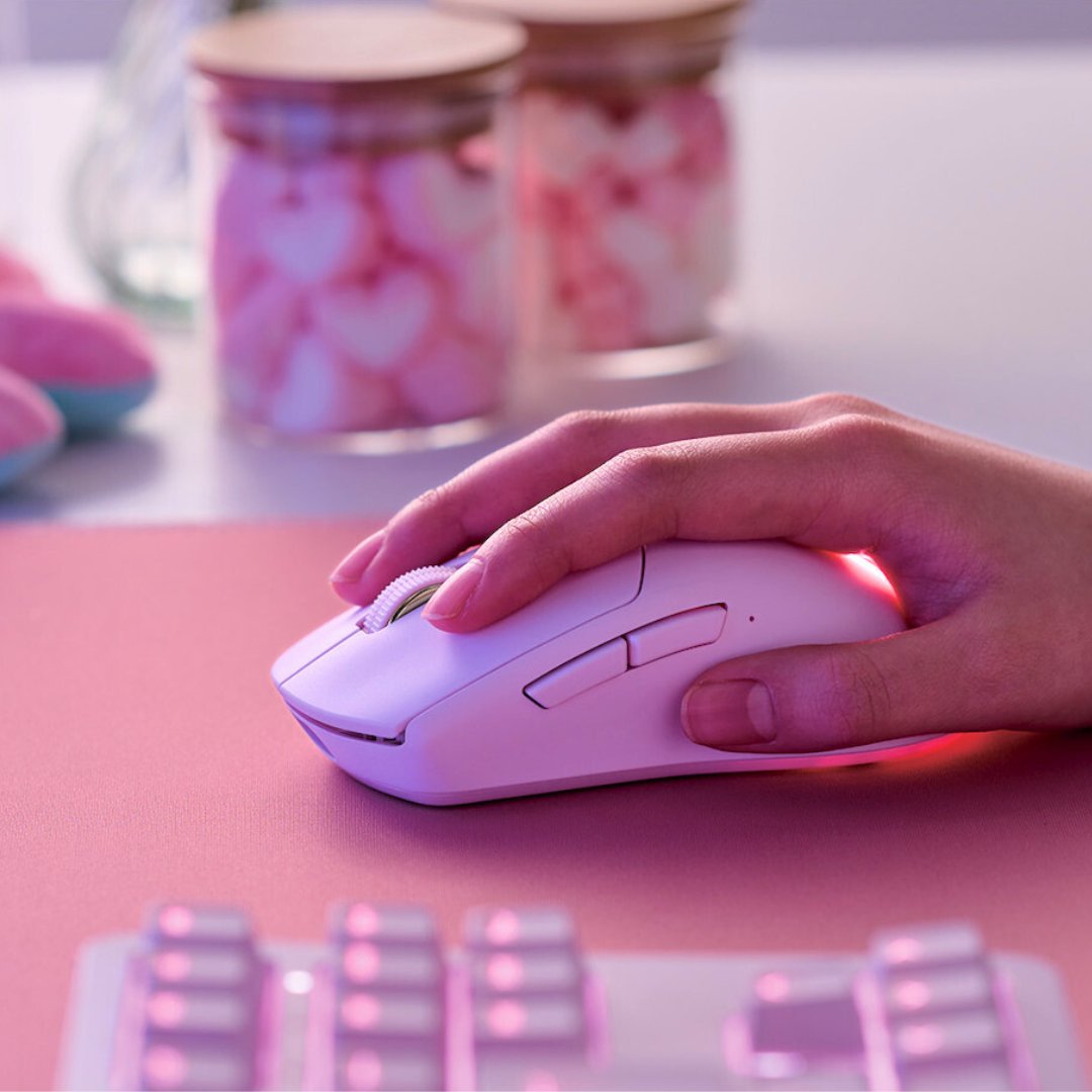 ElecomUSA's tweet photo. Elevate your gaming experience with our V custom collection gaming mouse, now available in a stunning new pink color! 🎮💖 
Get inspired by its cute, stylish, and ultra-techy design as it delivers top-notch features for your gaming adventures. Dominate your game in style! 👾🌟 https://t.co/E6kJAd0ZyY