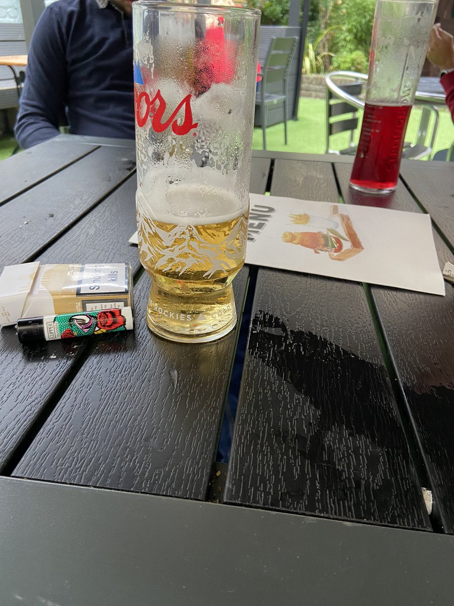 JoePorter_17's tweet photo. Fulham (A) without a ticket. 
Any last min spares knocking about? 
@CFCSparesFV https://t.co/2S8dZzxOjD