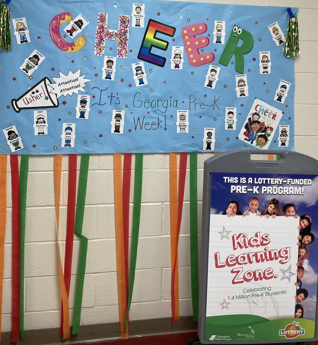 Mrs. T. Hollis (@aps_oel_thollis) on Twitter photo I started my morning <a href="/UsherCollierES/">Usher-Collier ROAR</a> and was welcomed by a beautiful bulletin board to kick off the occasion! #prekweekga #georgiaprekweek I started my morning <a href="/UsherCollierES/">Usher-Collier ROAR</a> and was welcomed by a beautiful bulletin board to kick off the occasion! #prekweekga #georgiaprekweek