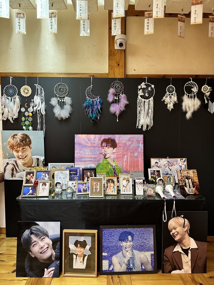 jiminiecalli's tweet photo. I’m so happy I get to spend my birthday with you Moonbin-ah. I miss you so much & I love you 💜 @offclASTRO #Moonbin #MoonSpace #MoonbinSpace #GukcheongsaTemple https://t.co/UVjt6BqLEE