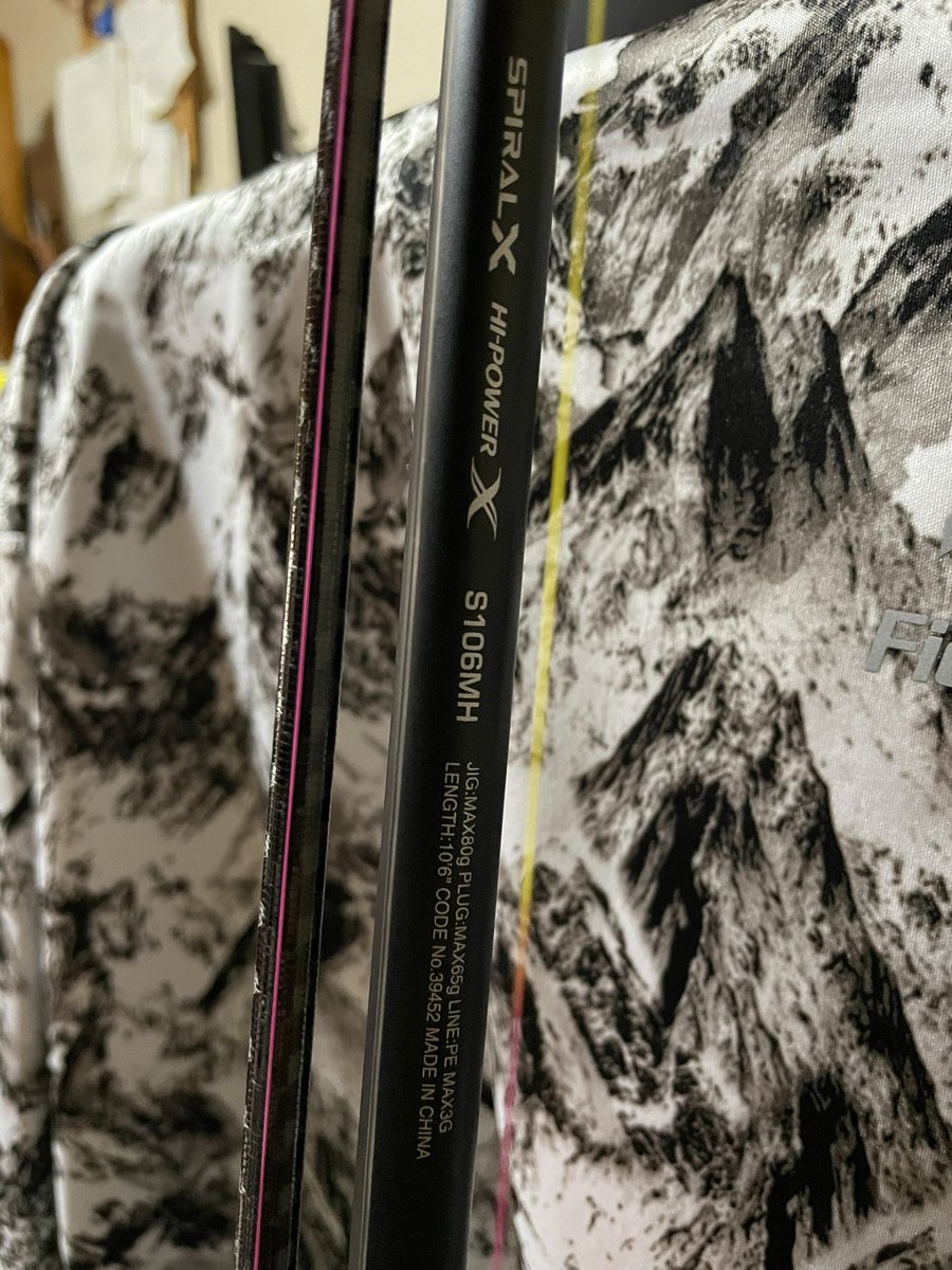 tiseturi87's tweet photo. この前釣れた12キロのヒラマサ

ロッド、コルトスナイパーss106MH
リール、ストラディックsw6000
ライン、PE3号   リーダー16号

瀬がある場所でドラグ出せんやったら上がらんやったろうな〜… https://t.co/XIZv4d1QfQ