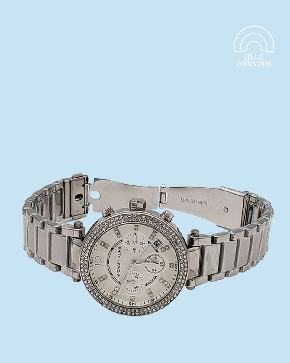 hillsco_ug's tweet photo. Michael Kors silver and rose gold watches for ladies. The fashion statement you need to complete your look. https://t.co/GCrPaizNiI