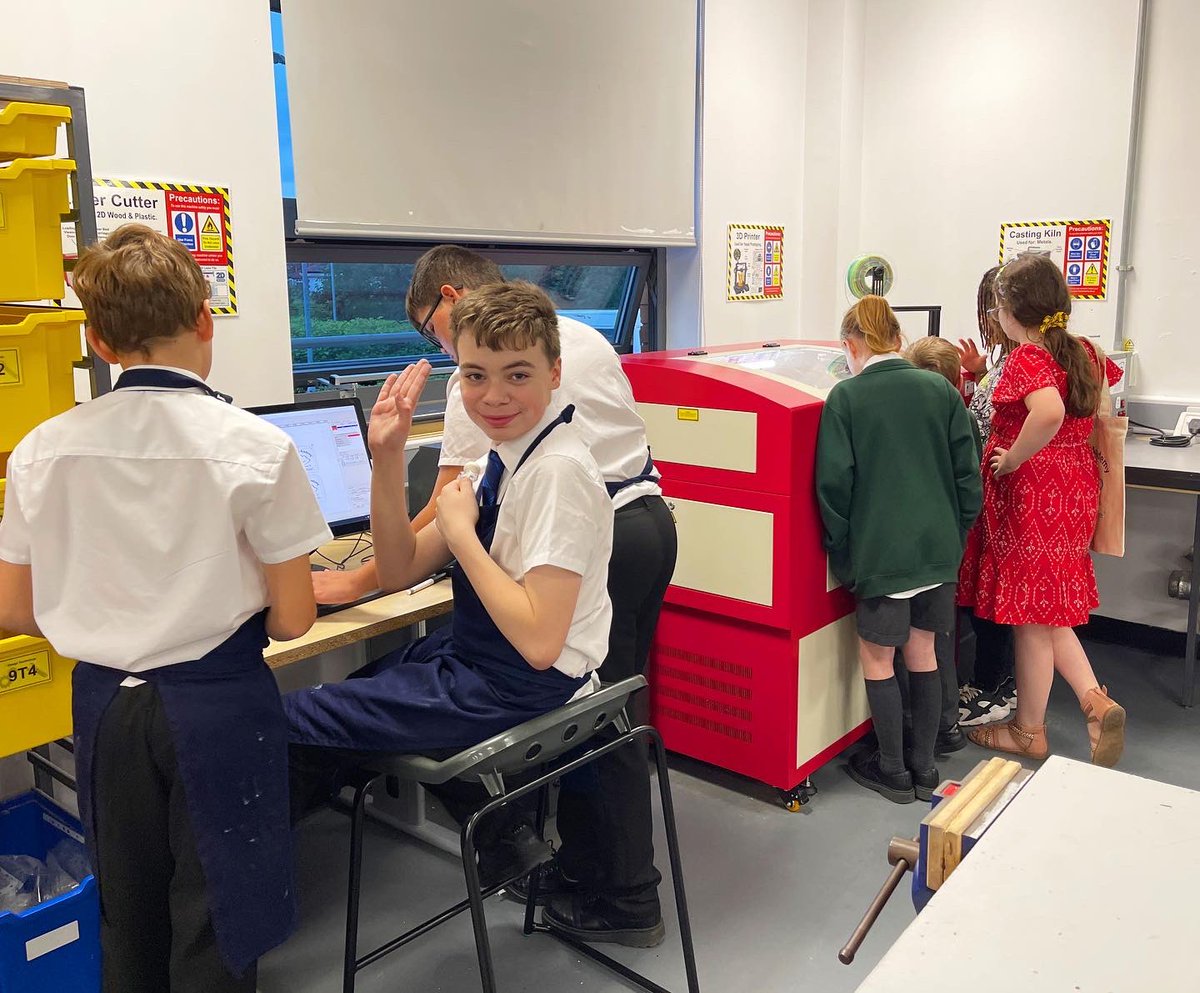 AcademyLowry's tweet photo. During last week’s Open Evening, our visitors each received a personalised keyring, cut on our state-of-the-art laser cutter, in Design Technology. 🌟🪚💡

#TheLowryAcademy https://t.co/BdbFRFl3NJ