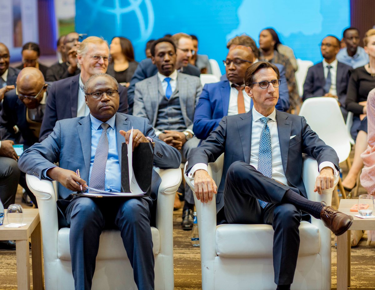 RwandaFinance's tweet photo. Last week, Rwanda and @WorldBank celebrated 60 years of partnership. The occasion presented an opportunity to reflect on achievements but also discuss future prospects, exploring new areas of partnership to further advance Rwanda’s transformation. https://t.co/mPT5Ua43YI https://t.co/wTNmMZ4GAM