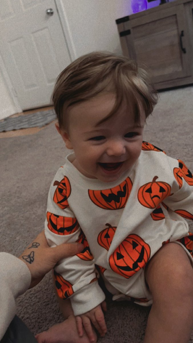 Emilyreadingg's tweet photo. 🎃 https://t.co/peb8sichNf