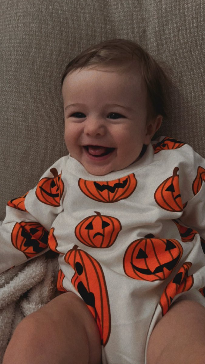 Emilyreadingg's tweet photo. 🎃 https://t.co/peb8sichNf