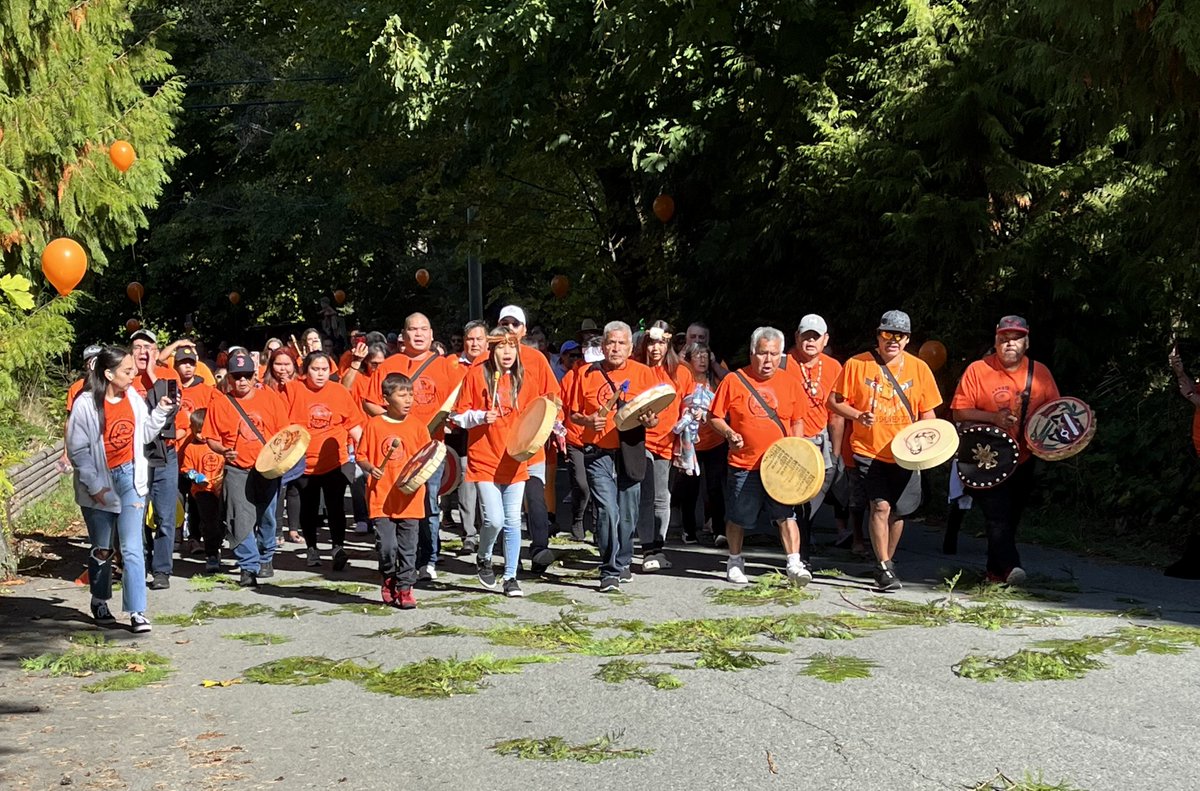 I joined 1,000+ walkers at @Tseshaht_FN  to observe the closure of AIRS 50 years ago. We honoured survivors & children who did not return; and #NuuChahNulth leaders George Watts, Simon Lucas & Nelson Keitlah who forced its closure in 1973. #EveryChildMatters