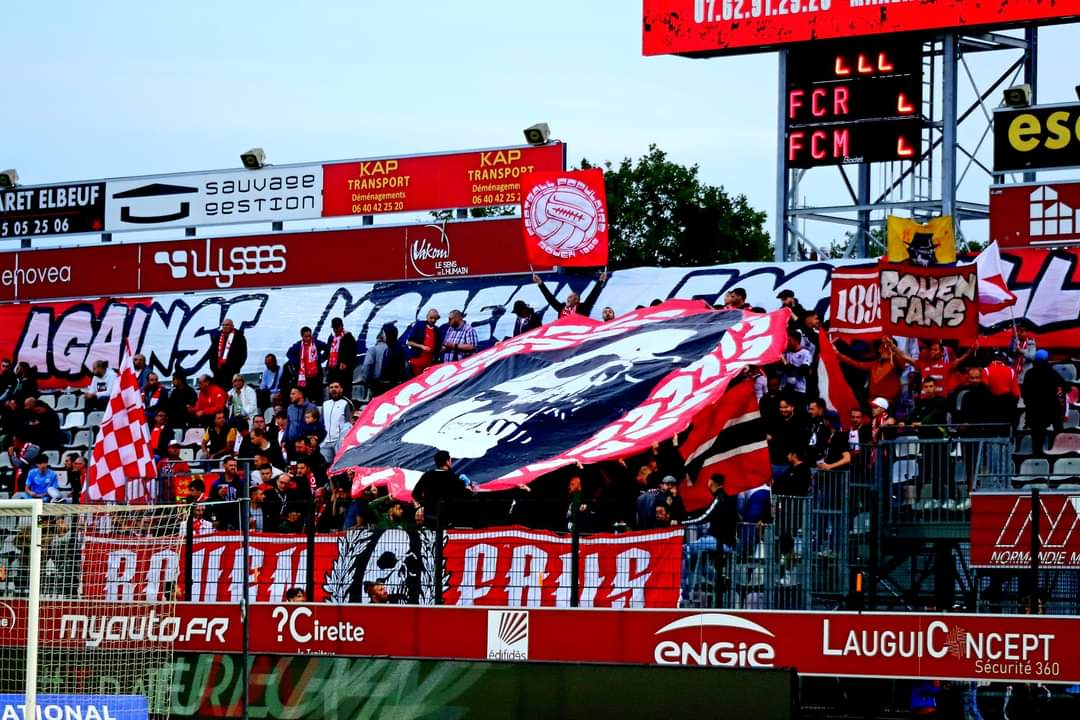 UltrasMadeinFR's tweet photo. ⚽️ Rouen - Martigues
📢 Rouen fans ! 
📆 Vendredi 29 septembre 2023 
📸 @Benoit_DBN 

#FCRFCM https://t.co/lAF34kfjWj