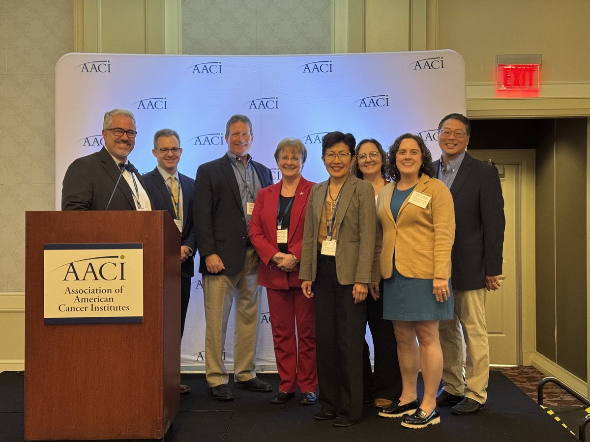 👉👉👉#IntegratedCancerCenter ⁦@WakeCancer⁩ & ⁦@LevineCancer⁩ leader team enjoying ⁦@AACI_Cancer⁩ Annual Meeting learning & building bridges to #EndCancerAsWeKnowIt aaci2023 ⁦@AtriumHealth⁩ ⁦@AtriumHealthWFB⁩ ⁦@wakeforestmed⁩ ⁦@theNCI⁩