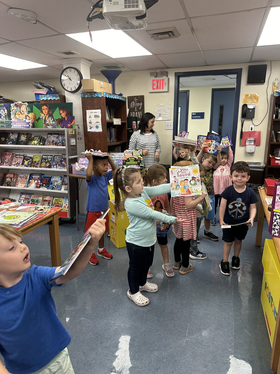 Thank you to the Sharp PTA for our Scholastic Book Fair treat!!! #sharpschoolpta #sharpsharks #colls #collsedu