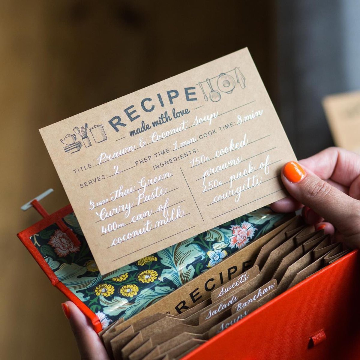 CreativeCallig's tweet photo. I was so happy to be asked by @yvettejaa to fill in these recipes cards for a photoshoot she was doing for her new recipe box tutorial. The final images look amazing! https://t.co/EO71SVvAAV