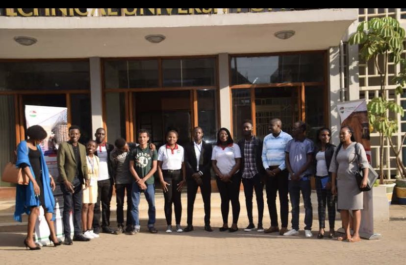 Mentorship session with the future engineers of <a href="/TU_Kenya/">Technical University of Kenya</a> Thanks to the great team from <a href="/ItecEngineering/">ITEC Engineering</a>