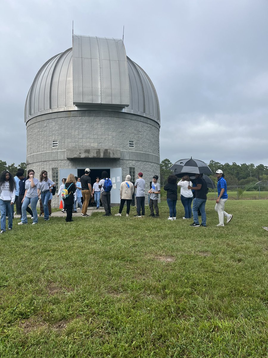 JenJT33's tweet image. The UCF/NASA MUREP Program kicked off Thurs. with 62 @MCPS_Secondary Ss visiting the UCF campus and the Science &amp;amp; Engineering labs. We are so grateful for this opportunity, and the experiences it is affording our Ss! @MCPS_choice